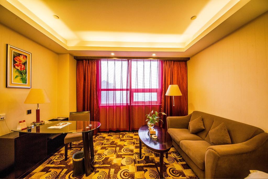 Jingzhou International Hotel Š'-t'ia-čuang Exteriér fotografie